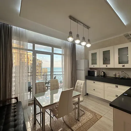 затишна з шикарним видом Apartment