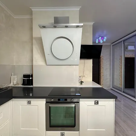 затишна з шикарним видом Apartment *
